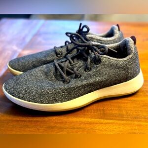 Like New Men’s Allbirds Wool Runner Mizzles